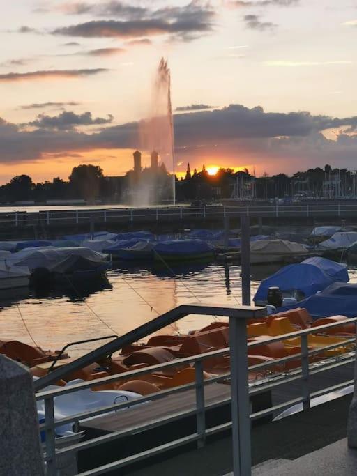 Wohnen Direkt Am Uferpark Mit Grossem Balkon Und Seeblick FDH Exterior foto